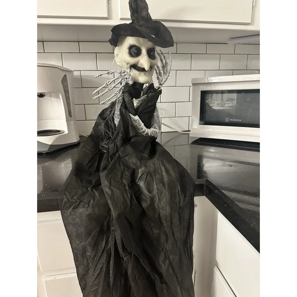 Hanging Witch Decor Halloween Decoration Outdoor‎ Sounds Lights